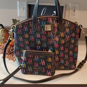 DOONEY & BOURKE  Multi Satchel  w/Wristlet